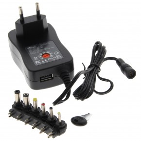 Chargeur universel 3 à 12V...