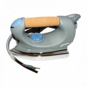 Fer à repasser universel...